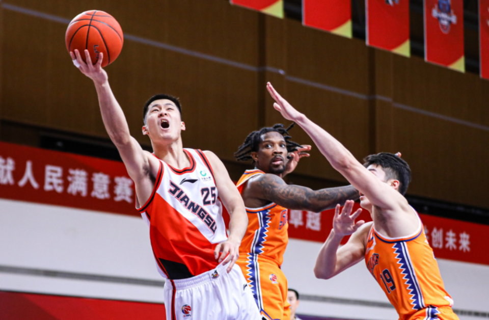 转会期突围战来临，利物浦围绕CBA季后赛单刀错失，赛场秩序良好，纪律约束更严格的简单介绍